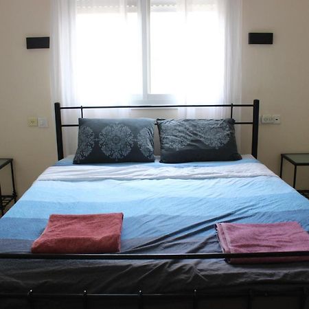 Chez Rothman Sublet Apartment Shadmot Devora Екстериор снимка