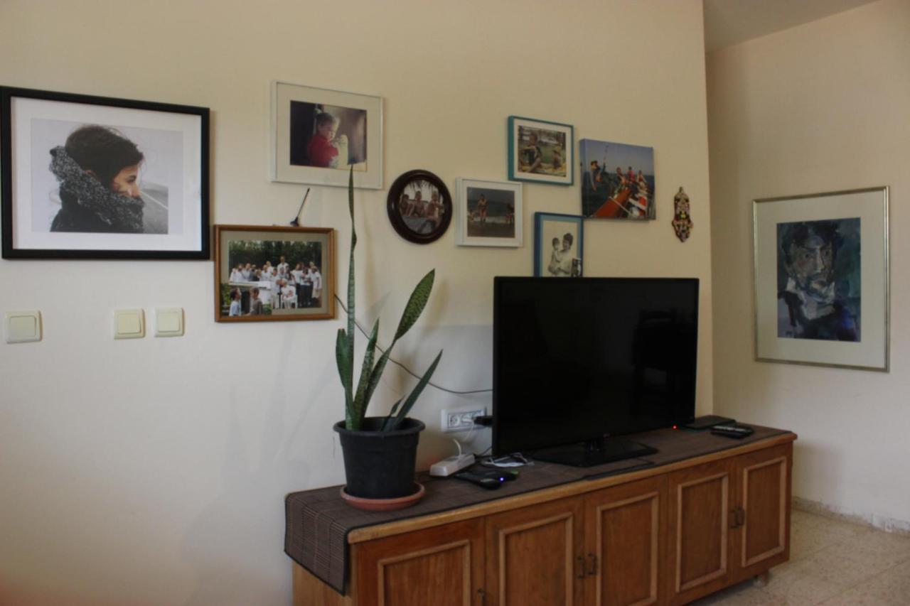 Chez Rothman Sublet Apartment Shadmot Devora Екстериор снимка