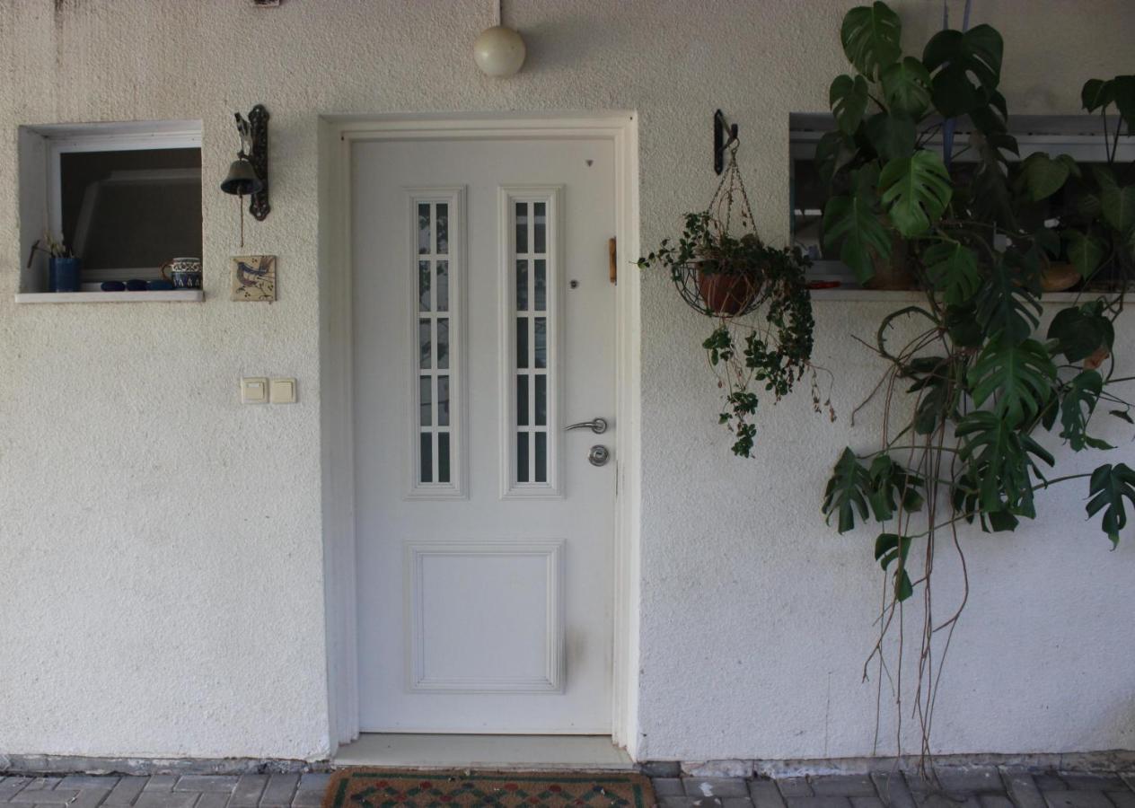 Chez Rothman Sublet Apartment Shadmot Devora Екстериор снимка